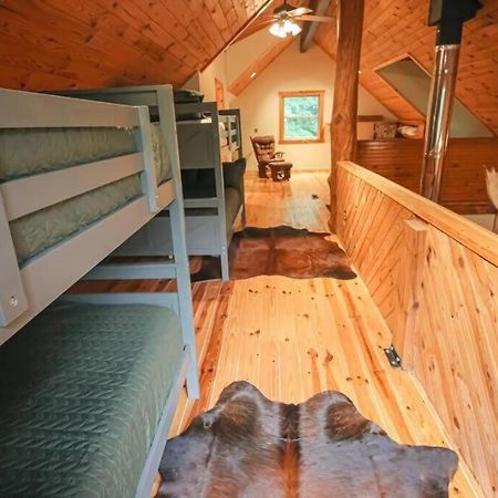 Wilderness Vista Retreat Villa Reed City Exterior photo