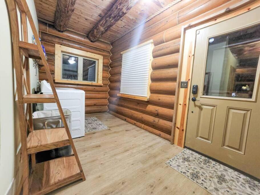 Wilderness Vista Retreat Villa Reed City Exterior photo